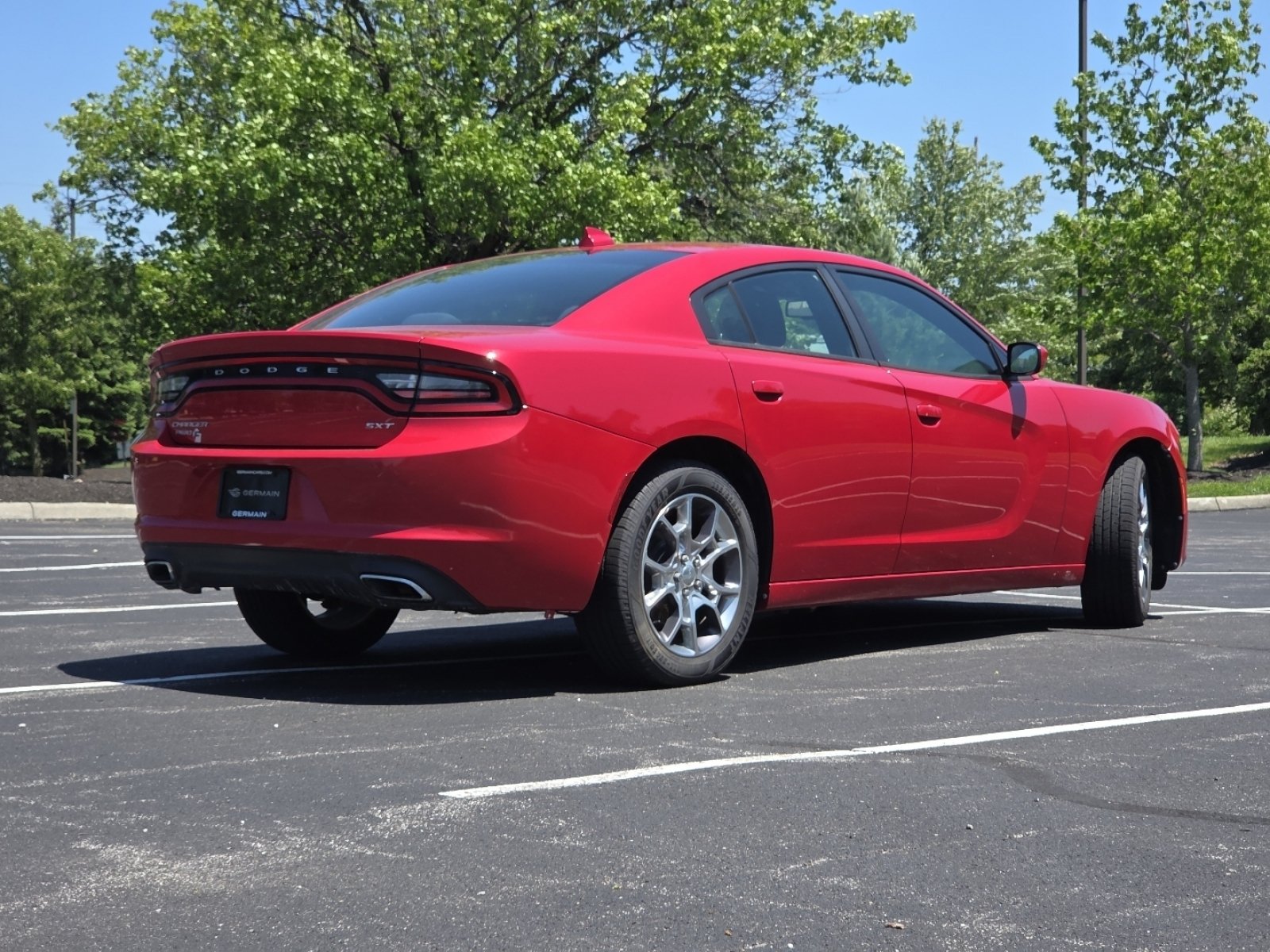 Used 2015 Dodge Charger SXT AWD/4WD image 19
