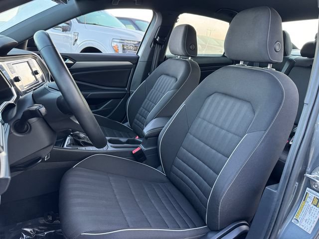 Used 2023 Volkswagen Jetta Sport FWD image 14