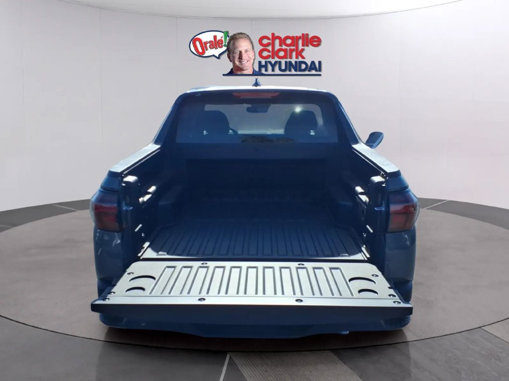 New 2027 Hyundai Santa Cruz SE FWD image 5