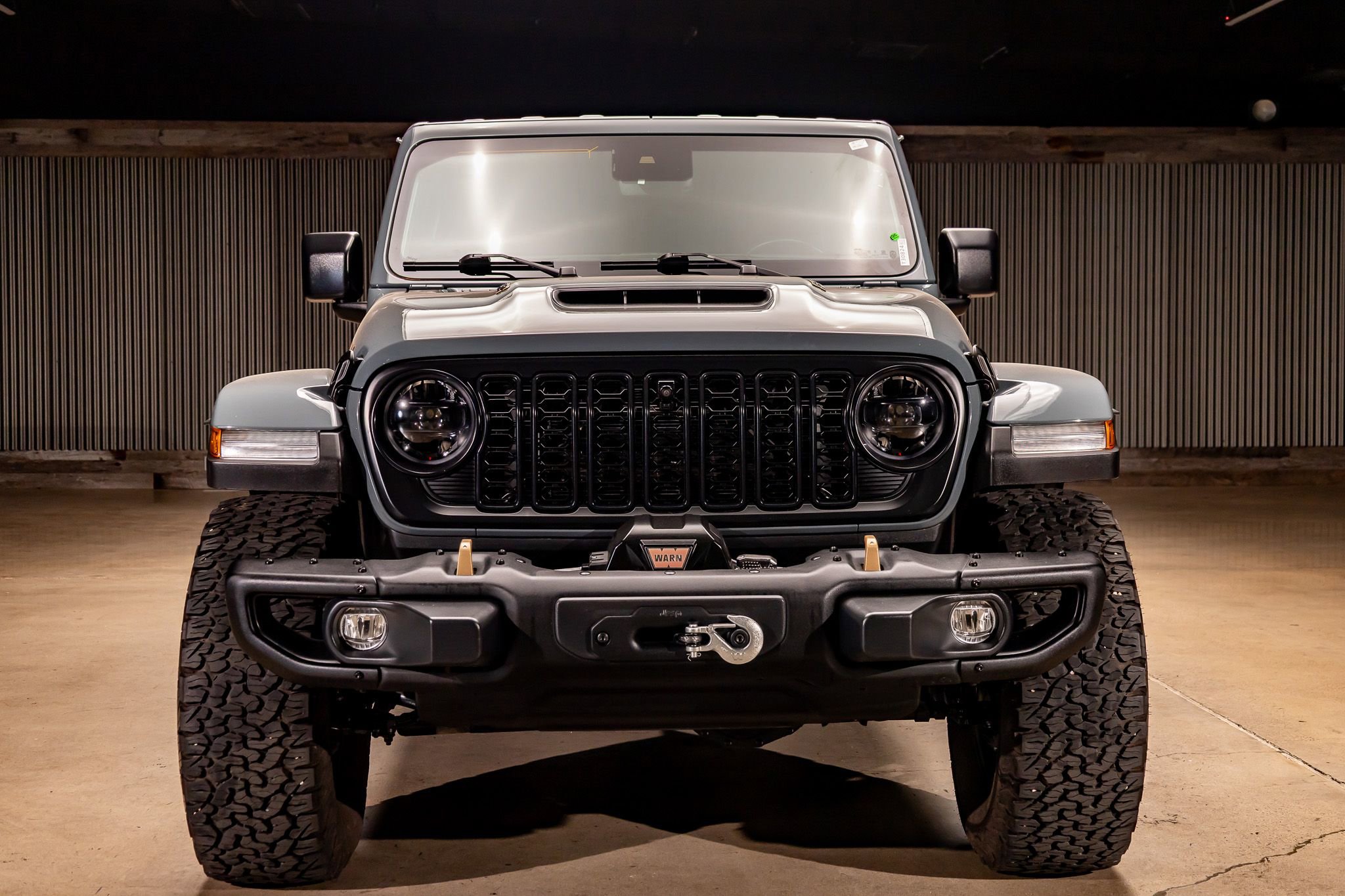 Used 2024 Jeep Wrangler Unlimited Rubicon 392 image 2