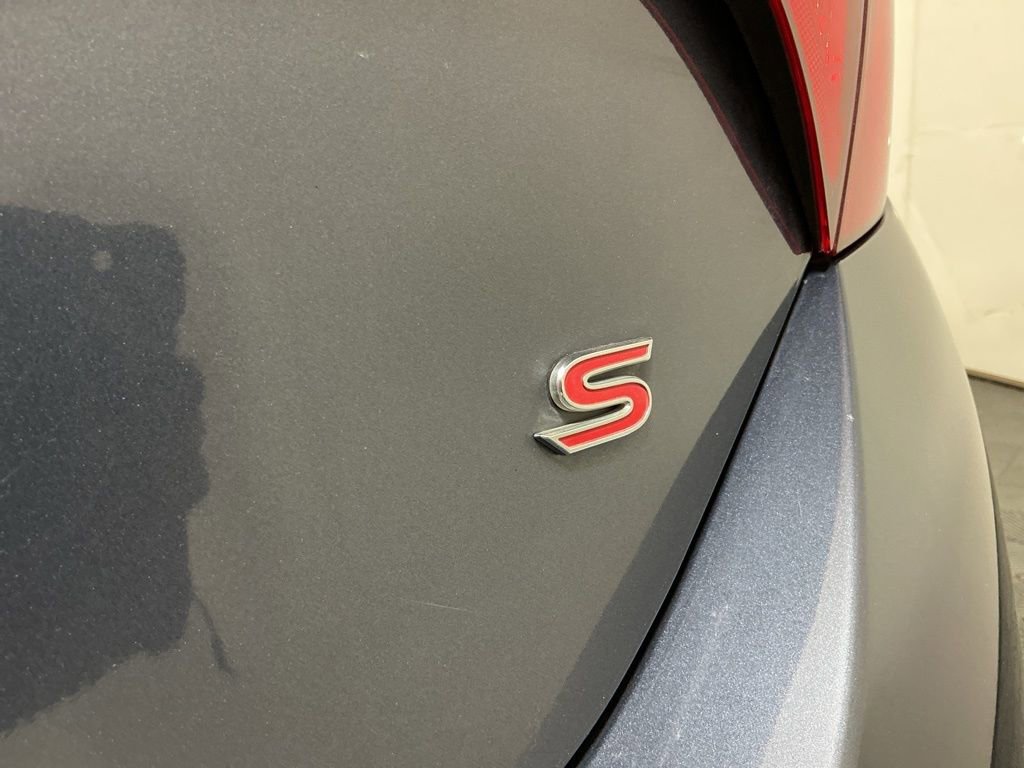 Used 2015 Toyota Corolla S image 28