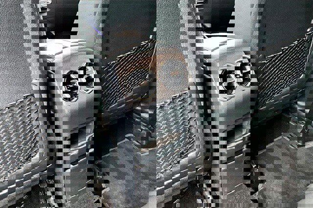 Certified 2022 Mercedes-Benz GLB 250 4MATIC image 13