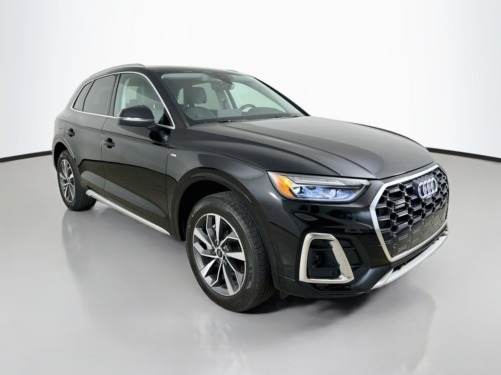 Used 2023 Audi Q5 2.0T Premium Plus AWD/4WD image 3