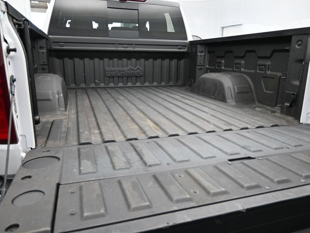 Used 2024 Chevrolet Silverado 1500 High Country w/ Technology Package image 57