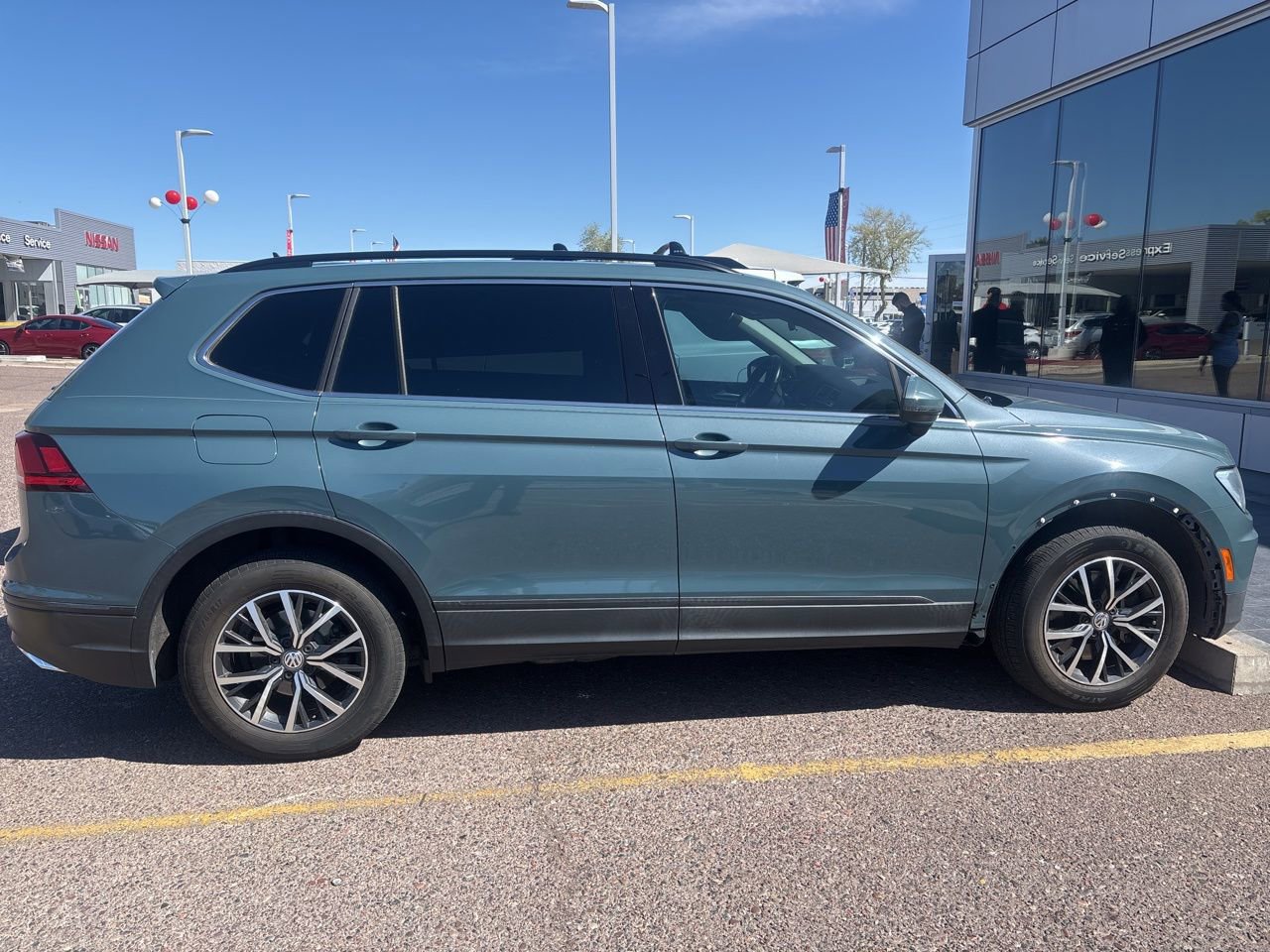 Used 2019 Volkswagen Tiguan SE image 9