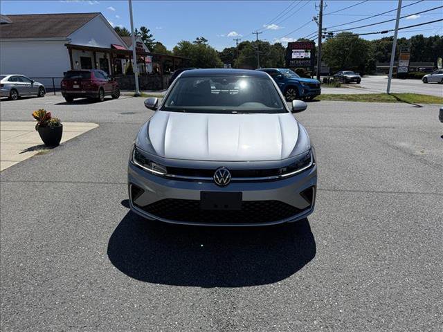 New 2025 Volkswagen Jetta SE FWD image 1