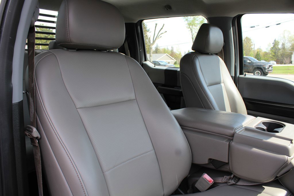 Used 2018 Ford F450 XL w/ Power Equipment Group AWD/4WD image 24