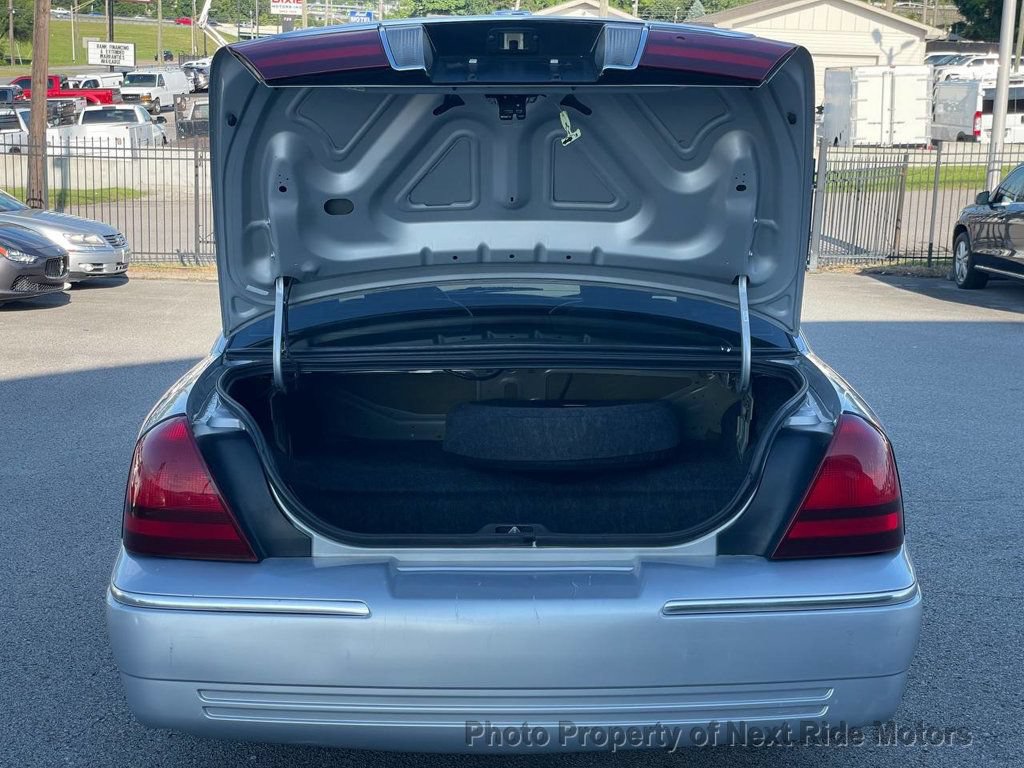Used 2003 Mercury Grand Marquis LS RWD image 24