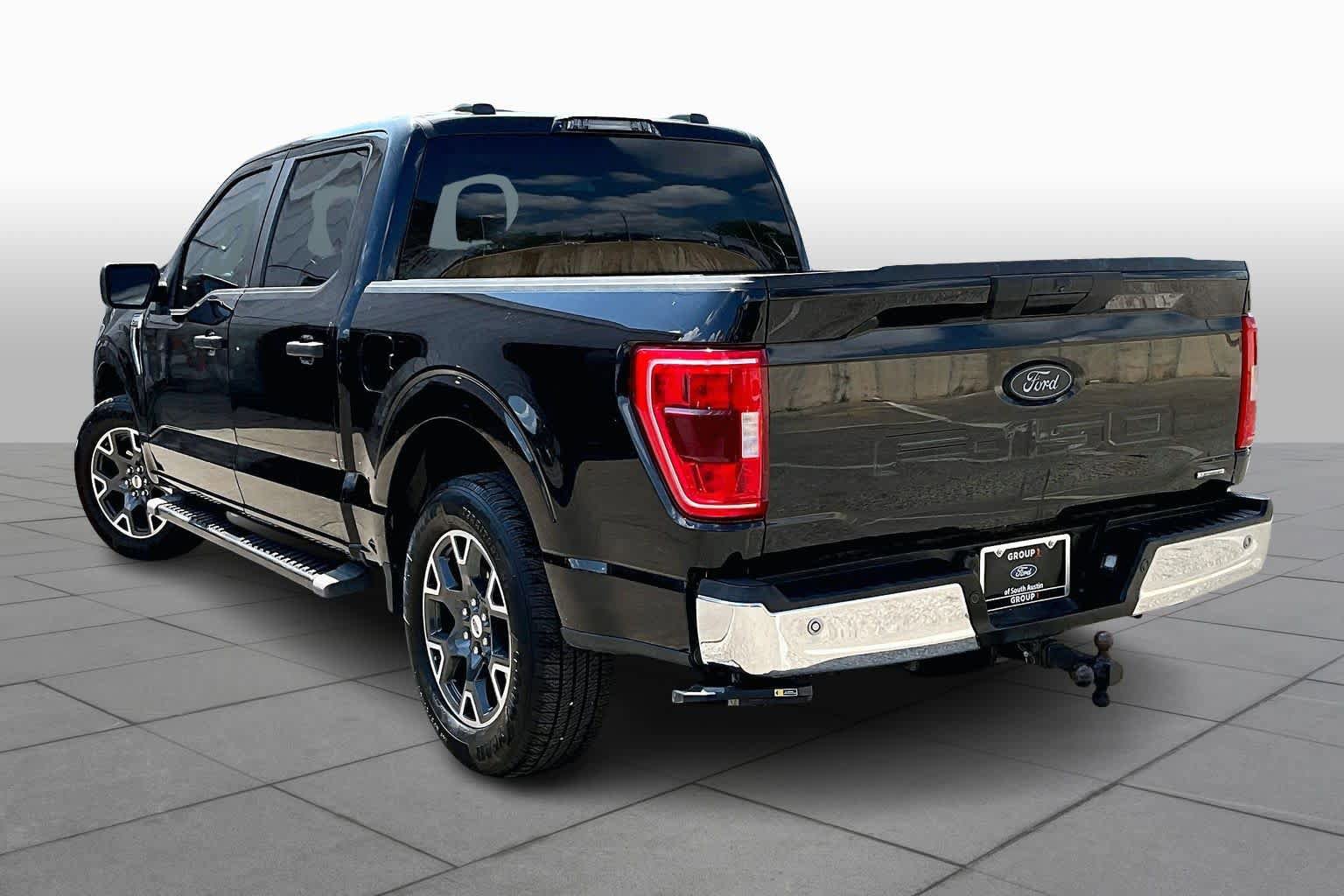 Used 2021 Ford F150 XLT image 12