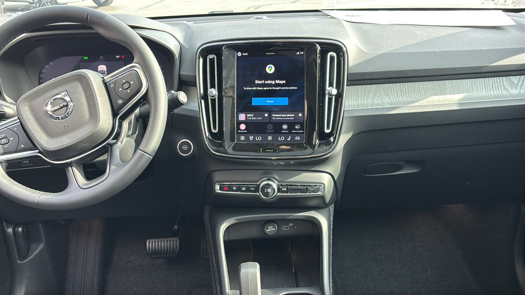 New 2026 Volvo XC40 B5 Core w/ Climate Package AWD/4WD image 6