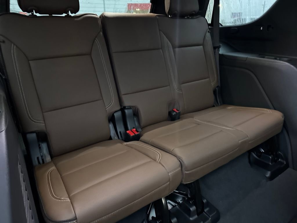 New 2026 Chevrolet Tahoe High Country image 12