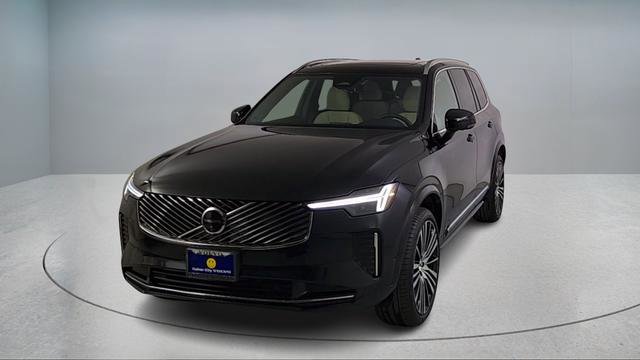 New 2026 Volvo XC90 B5 Plus AWD/4WD image 2