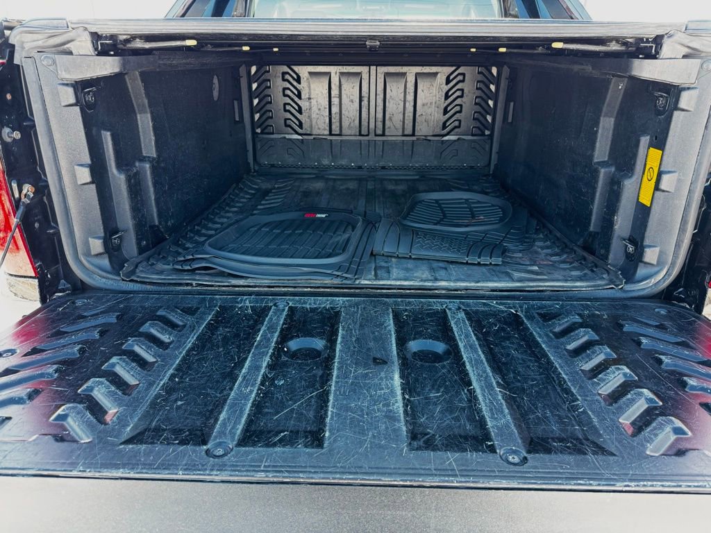 Used 2012 Chevrolet Avalanche LT image 39