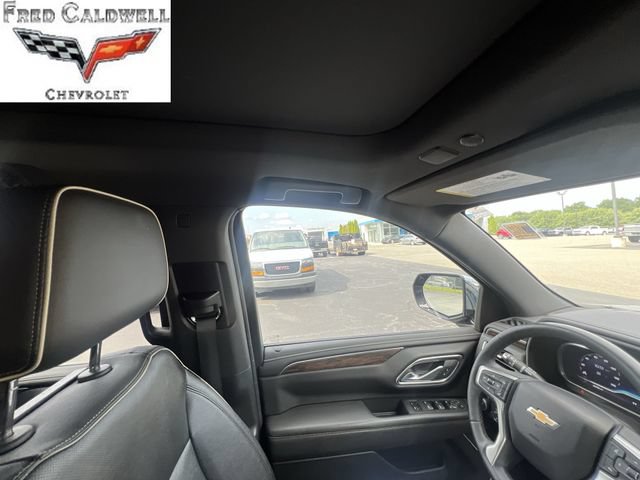 Used 2023 Chevrolet Tahoe Premier AWD/4WD image 15