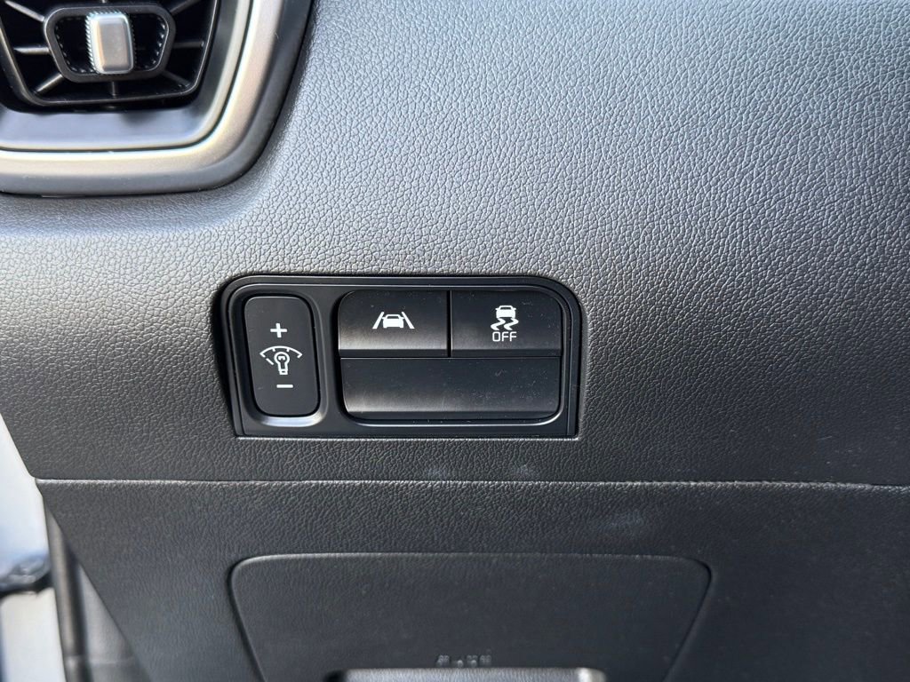 Used 2022 Kia Sorento LX AWD/4WD image 25
