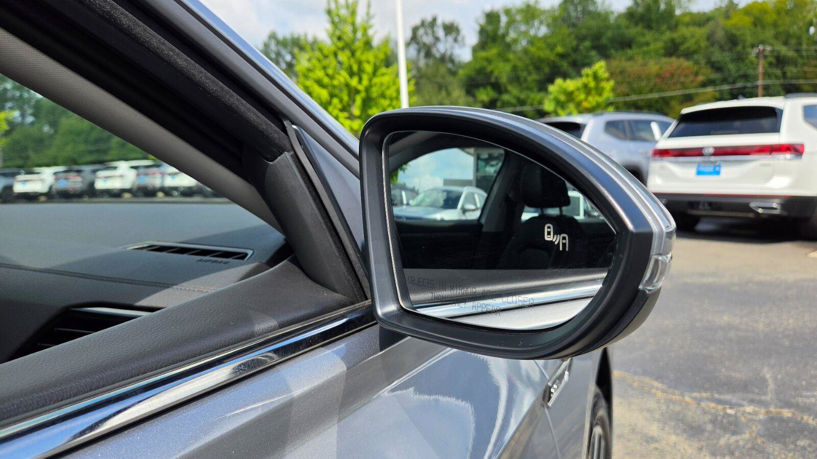 Certified 2023 Volkswagen Jetta SEL FWD image 18