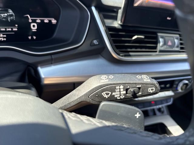 Used 2025 Audi Q5 2.0T Premium image 36