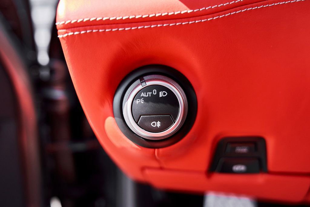 Used 2020 Ferrari GTC4Lusso image 55