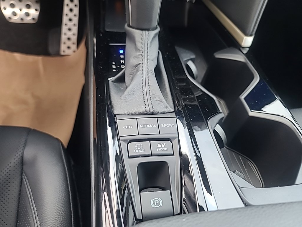 New 2026 Toyota Camry XSE AWD/4WD image 32