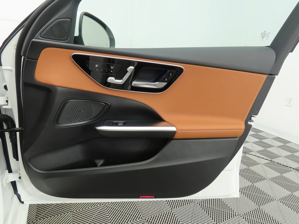 Certified 2025 Mercedes-Benz C 300 Sedan image 25