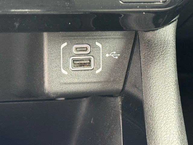 Certified 2025 Jeep Compass Limited image 22