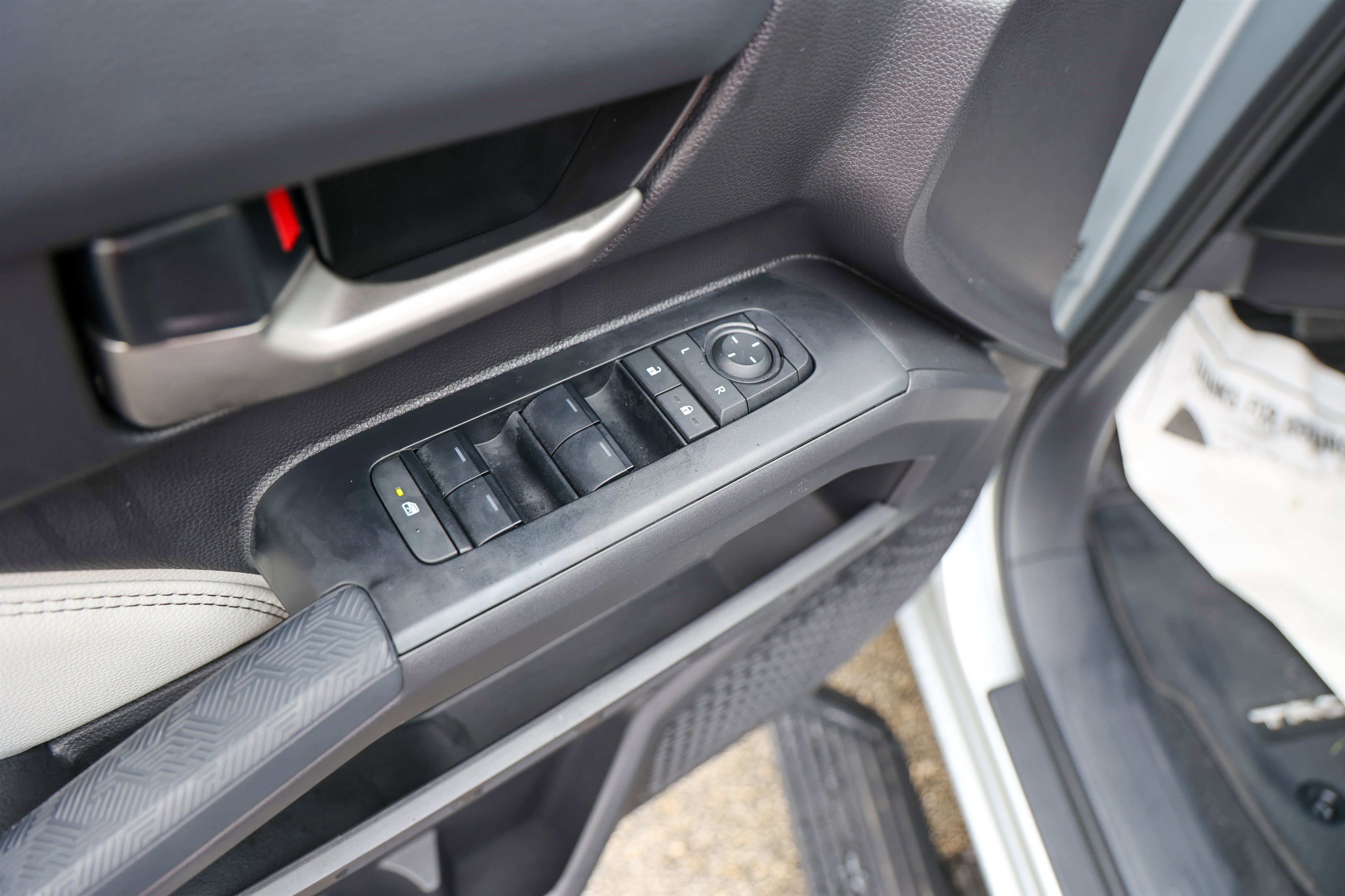 Certified 2026 Toyota Tacoma Limited AWD/4WD image 36