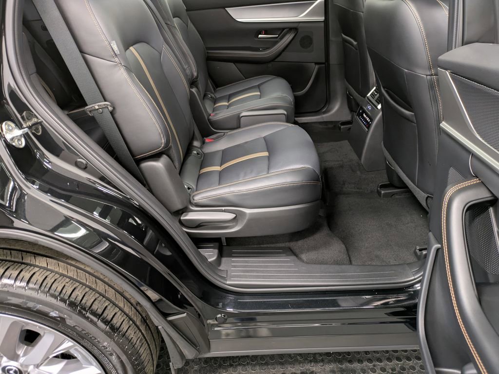Certified 2025 MAZDA CX-90 3.3 Turbo w/ Premium Plus Pkg image 26