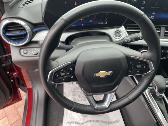 Used 2025 Chevrolet Trax LT w/ Driver Confidence Package FWD image 11