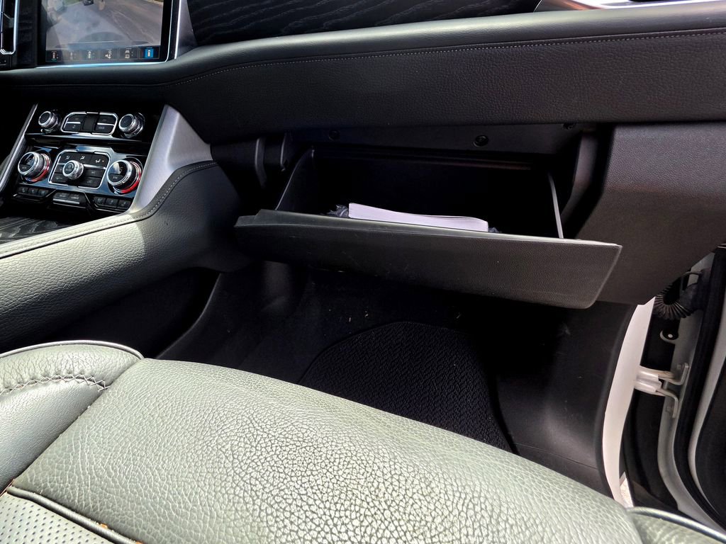 Used 2021 GMC Yukon Denali w/ Denali Premium Package AWD/4WD image 80