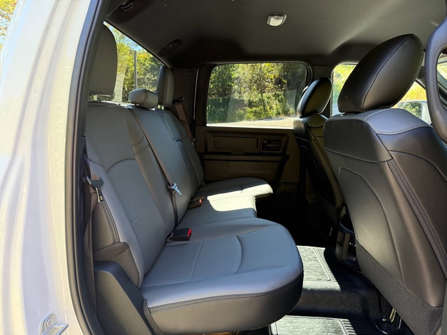 New 2026 RAM 5500 Tradesman w/ Chrome Appearance Group AWD/4WD image 18