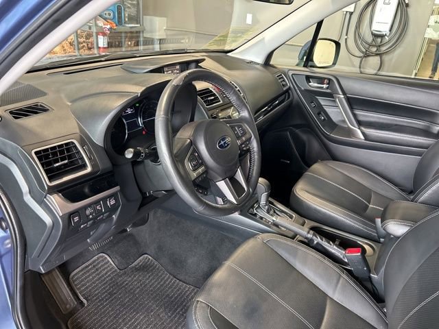 Used 2018 Subaru Forester Touring AWD/4WD image 2
