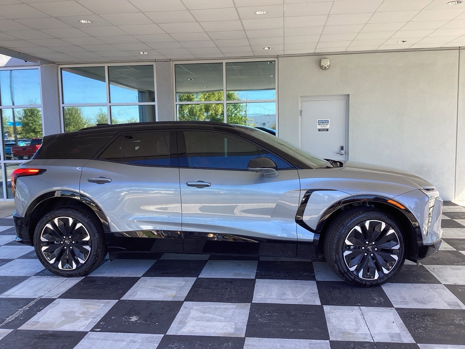 New 2026 Chevrolet Blazer EV RS w/ Super Cruise Package image 5