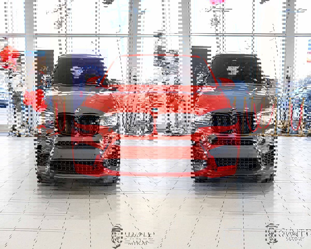 Used 2016 BMW X5 M image 2