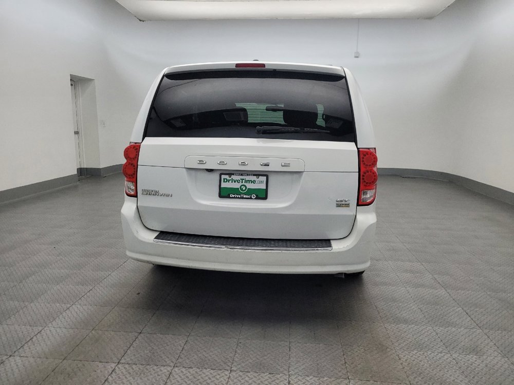 Used 2017 Dodge Grand Caravan GT FWD image 7