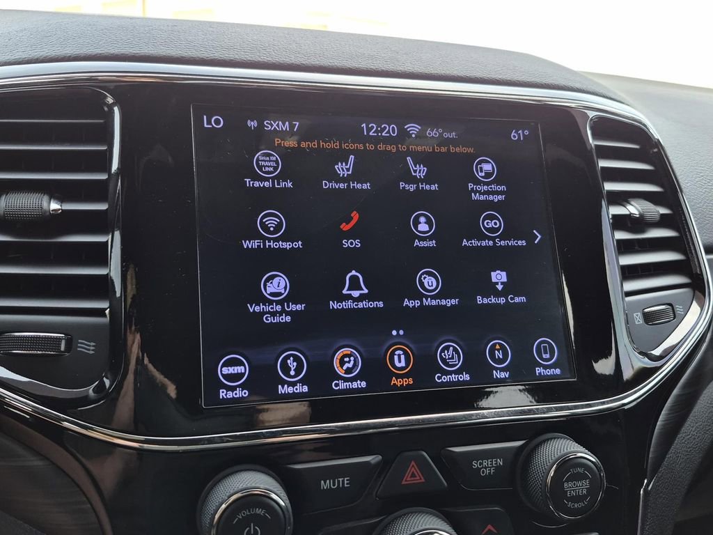 Used 2019 Jeep Grand Cherokee Altitude RWD image 24