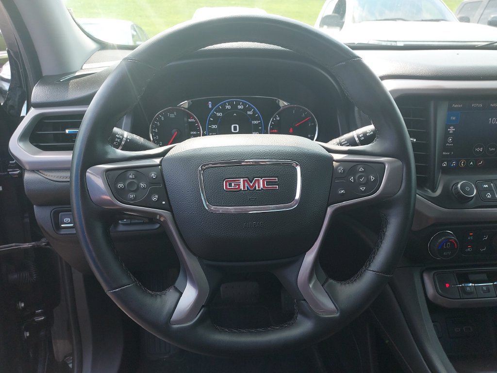 Used 2023 GMC Acadia AT4 w/ GMC Pro Grade Package AWD/4WD image 17