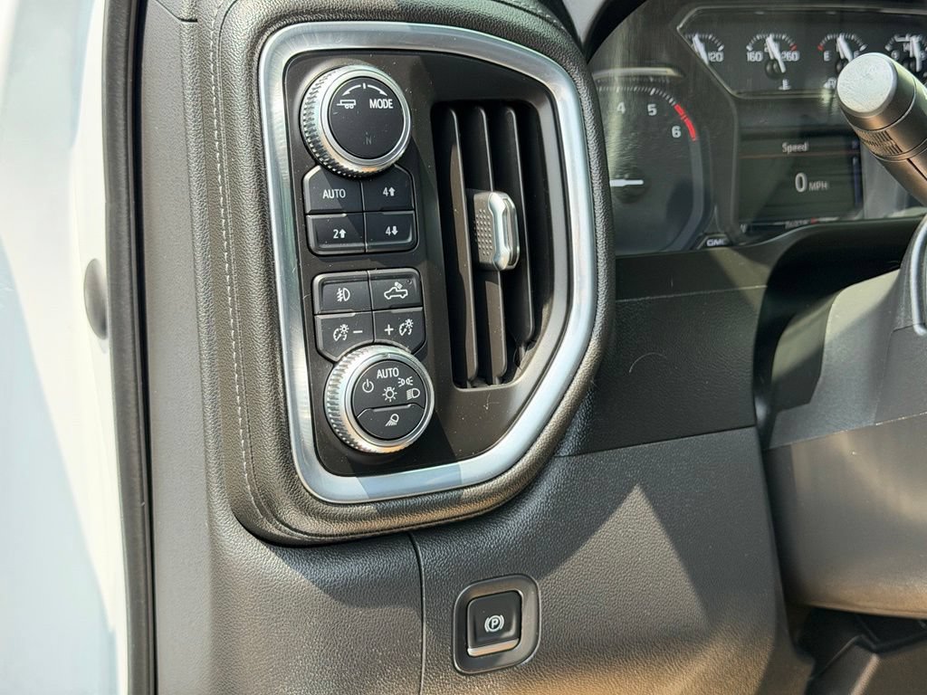 Used 2021 GMC Sierra 1500 SLT AWD/4WD image 23