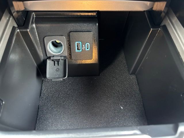 Used 2024 Ford Explorer ST w/ Equipment Group 401A AWD/4WD image 27