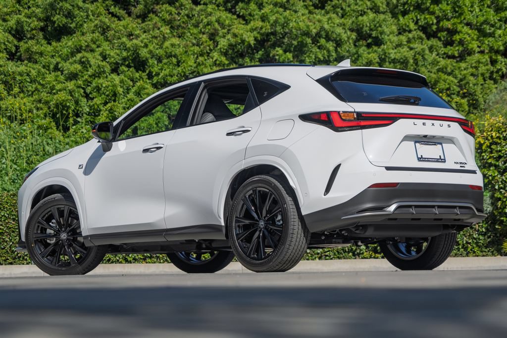 New 2026 Lexus NX 350h F Sport AWD/4WD image 2