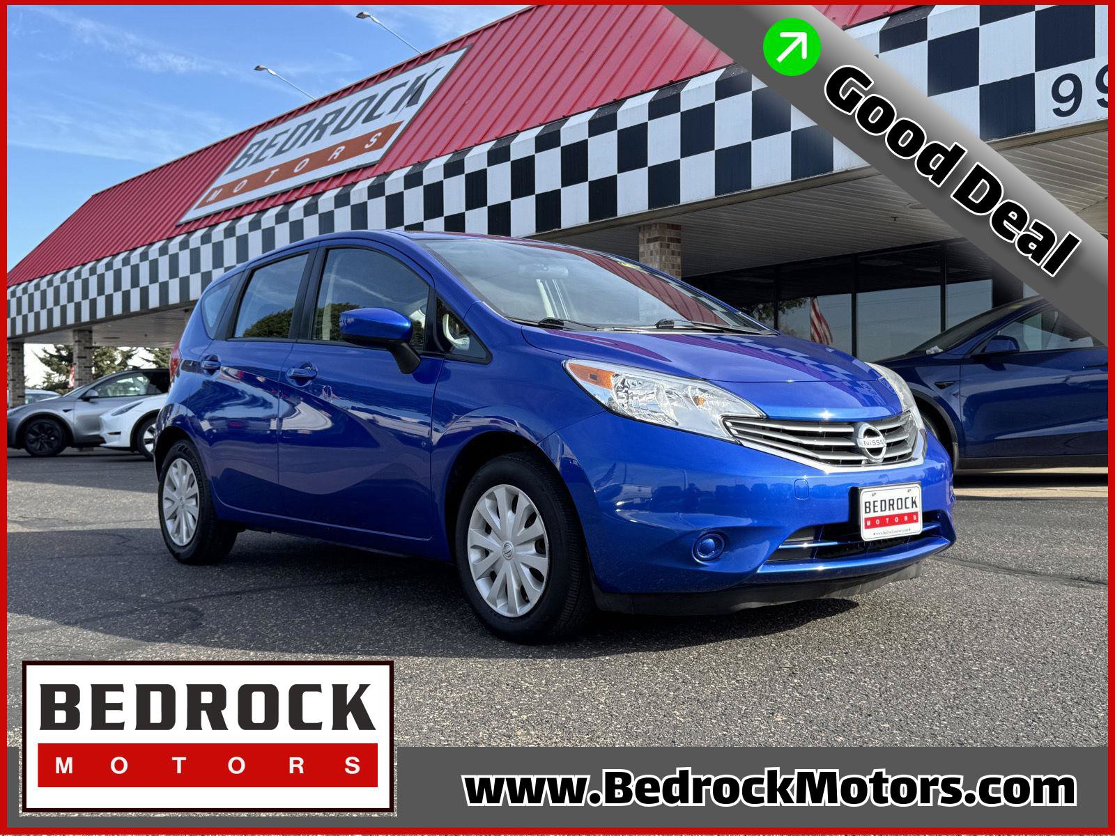 Used 2015 Nissan Versa Note SV FWD image 1