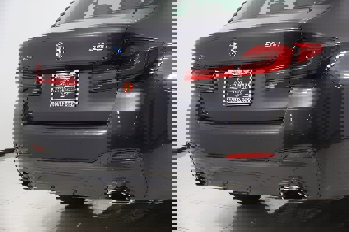 Used 2023 BMW 540i xDrive w/ M Sport Package image 51