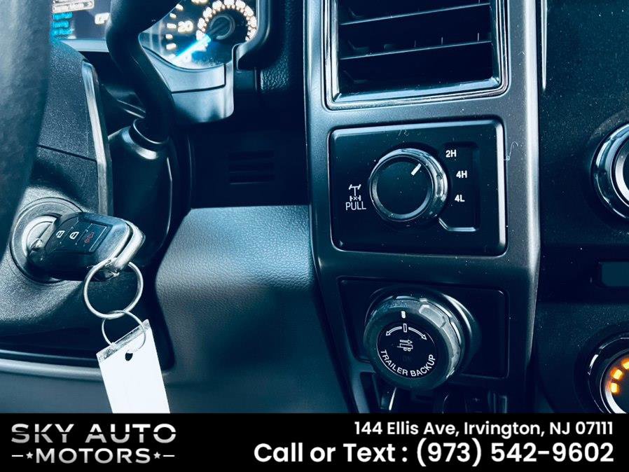 Used 2017 Ford F150 XLT w/ Equipment Group 301A Mid AWD/4WD image 22