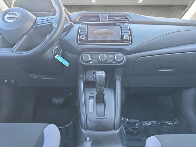 Certified 2025 Nissan Versa S w/ S Plus Package FWD image 3