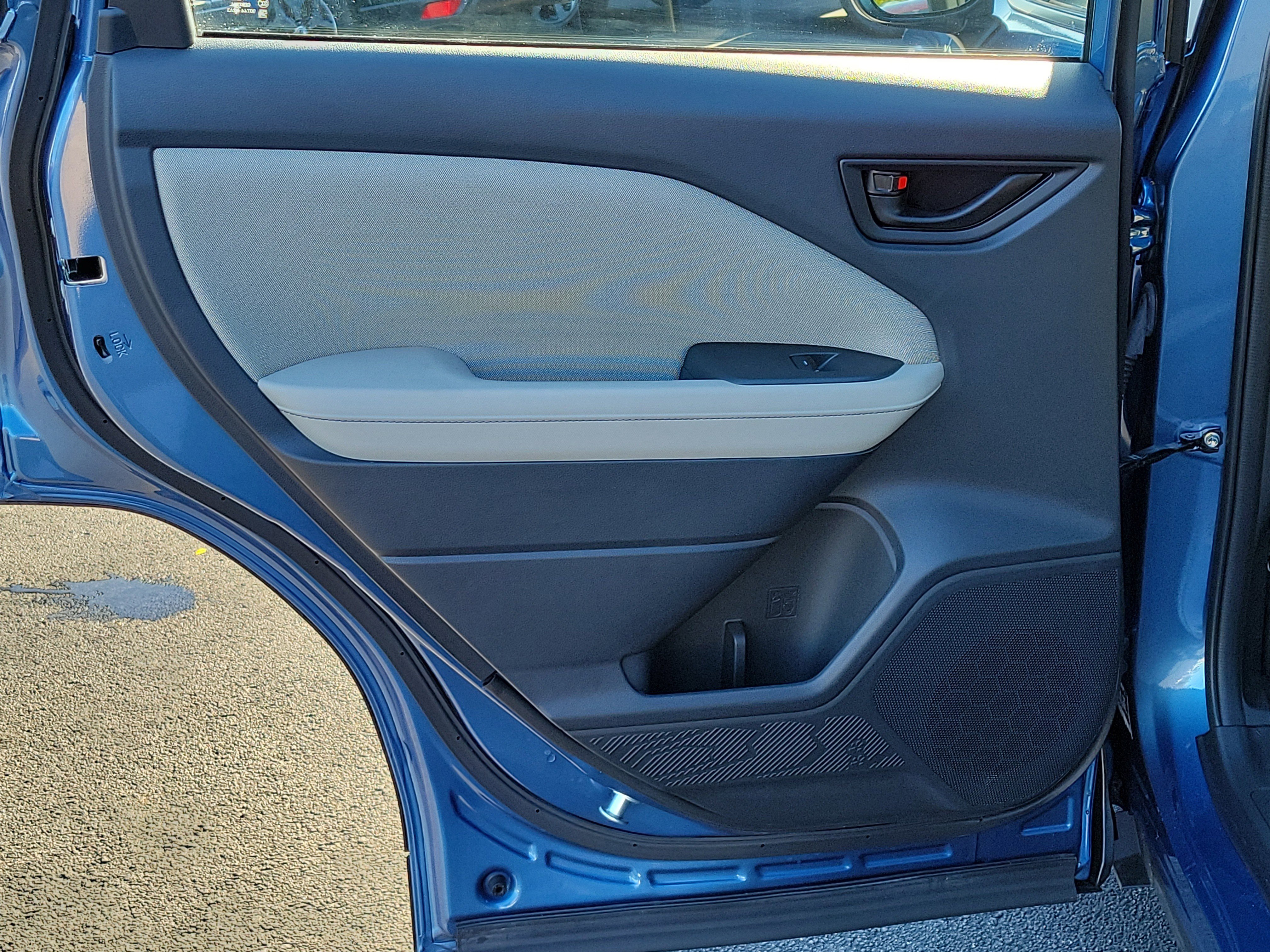 Certified 2025 Subaru Forester image 13