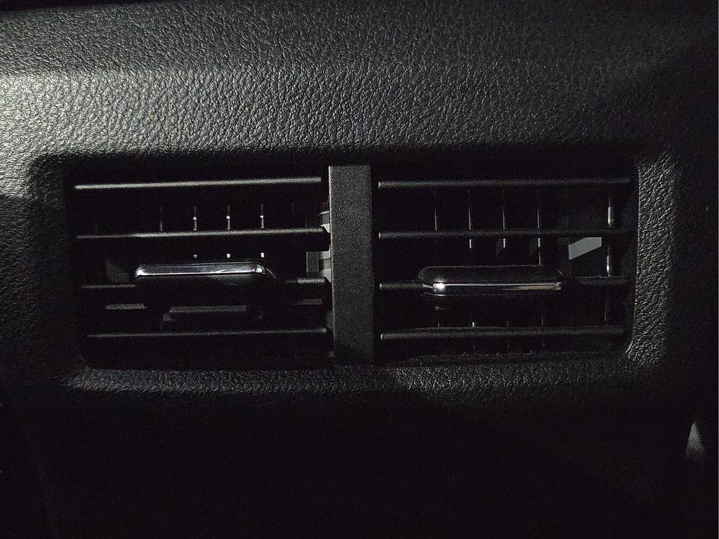 Used 2025 Lexus IS 300 F Sport AWD/4WD image 15