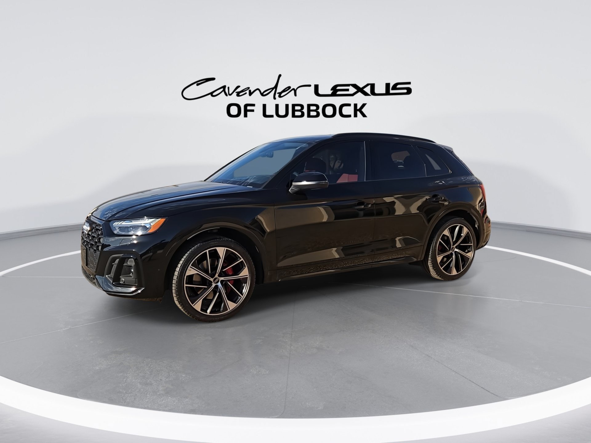Used 2024 Audi SQ5 Prestige AWD/4WD image 5