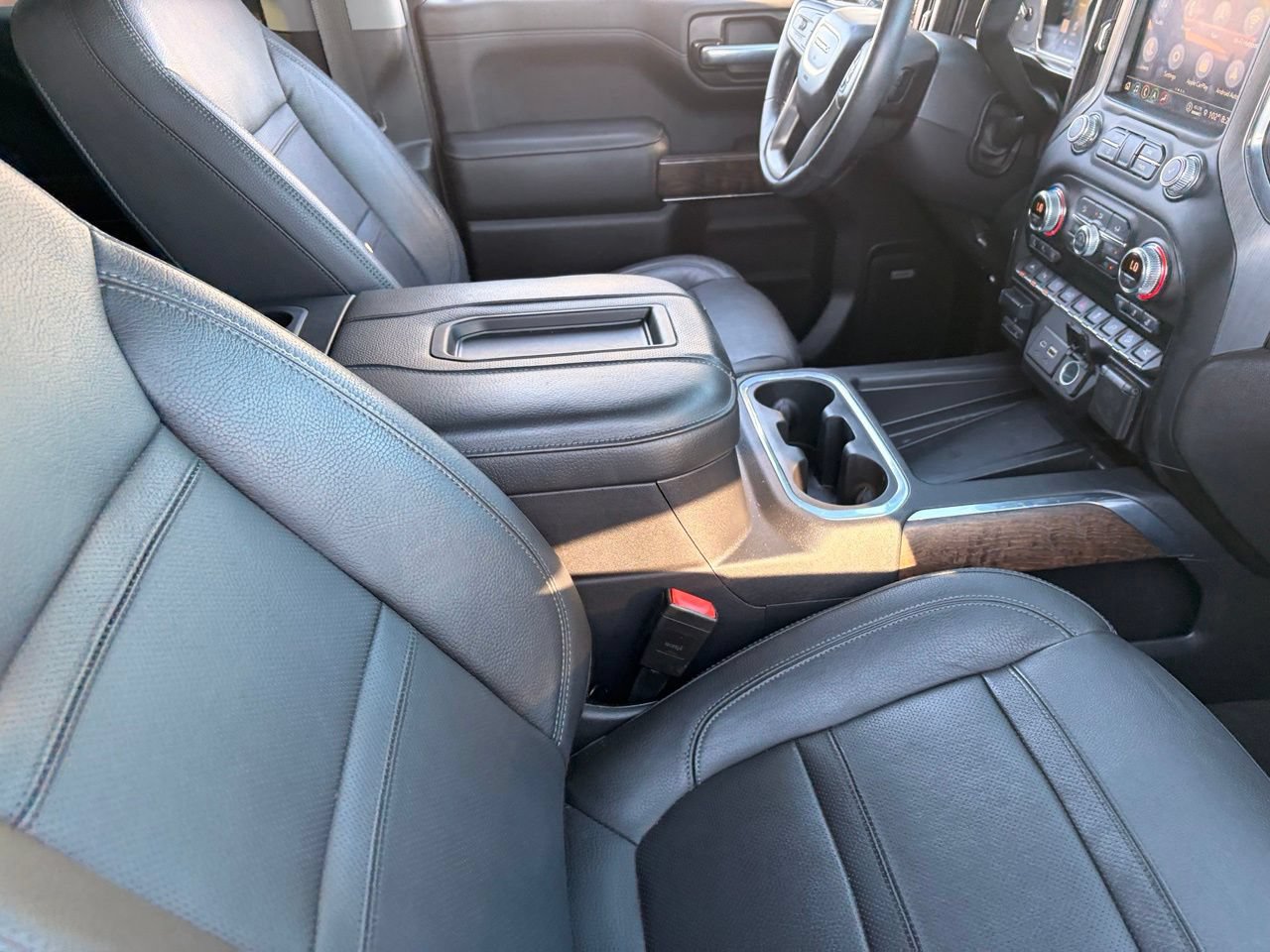 Used 2021 GMC Sierra 1500 Denali w/ Denali Ultimate Package AWD/4WD image 12