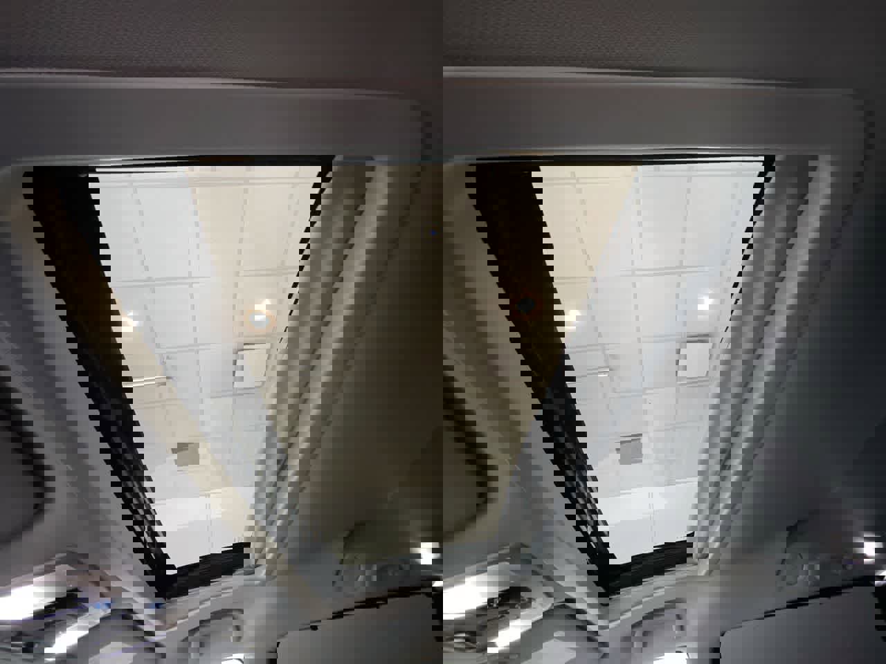 Used 2020 Toyota Sienna SE w/ SE Preferred Package image 22