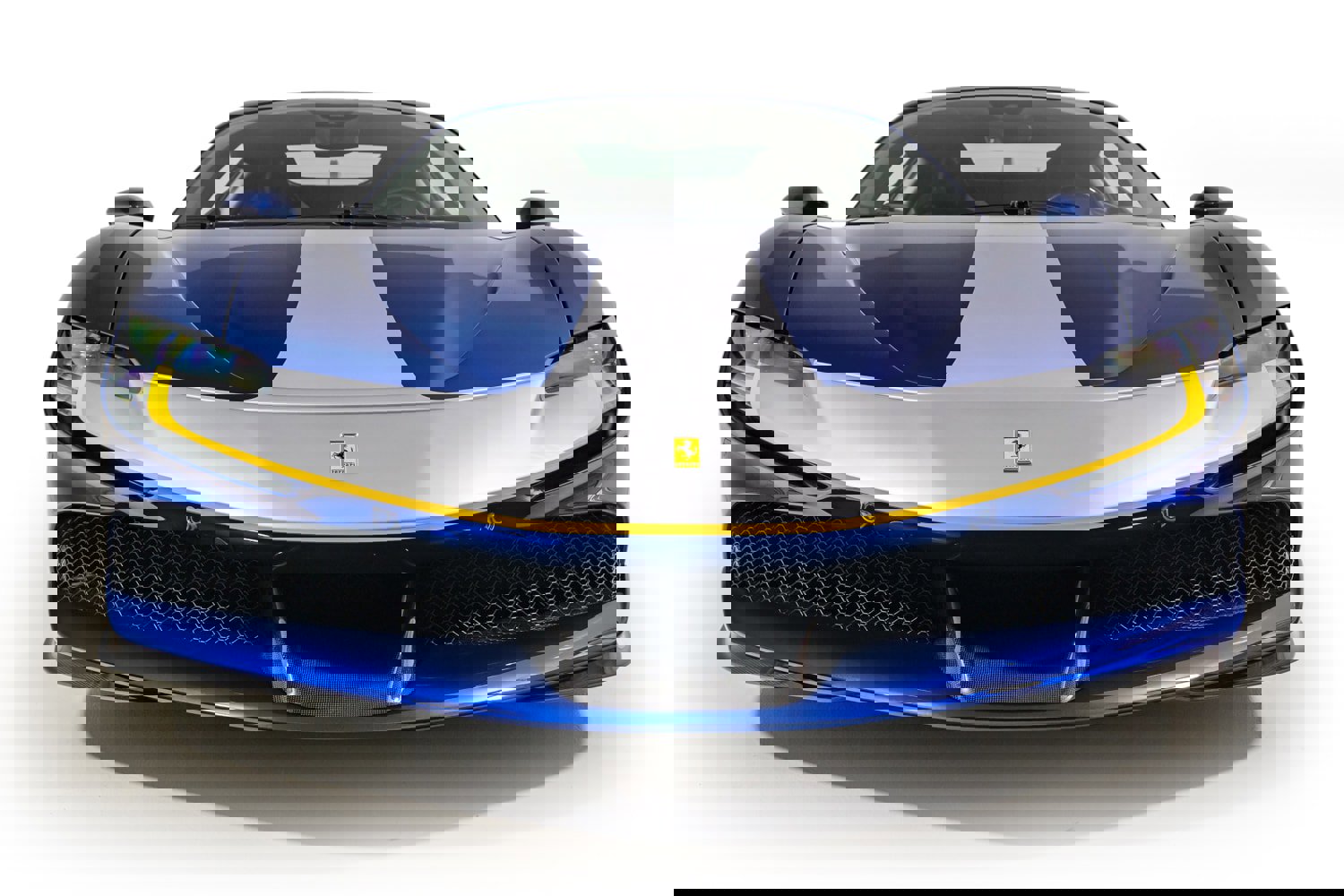 Used 2022 Ferrari SF90 Spider image 21