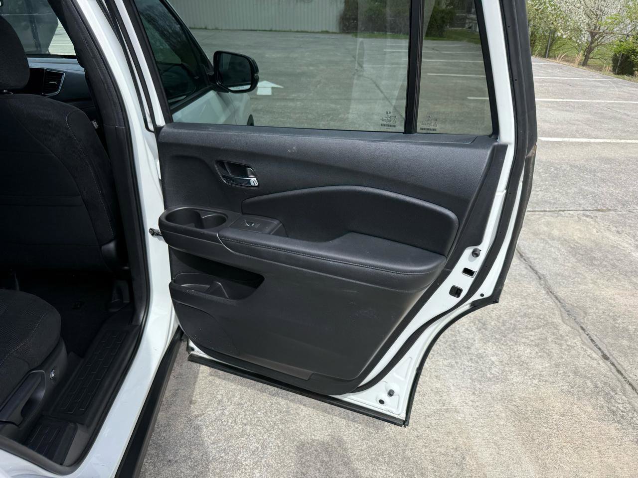 Used 2022 Honda Pilot Sport image 33